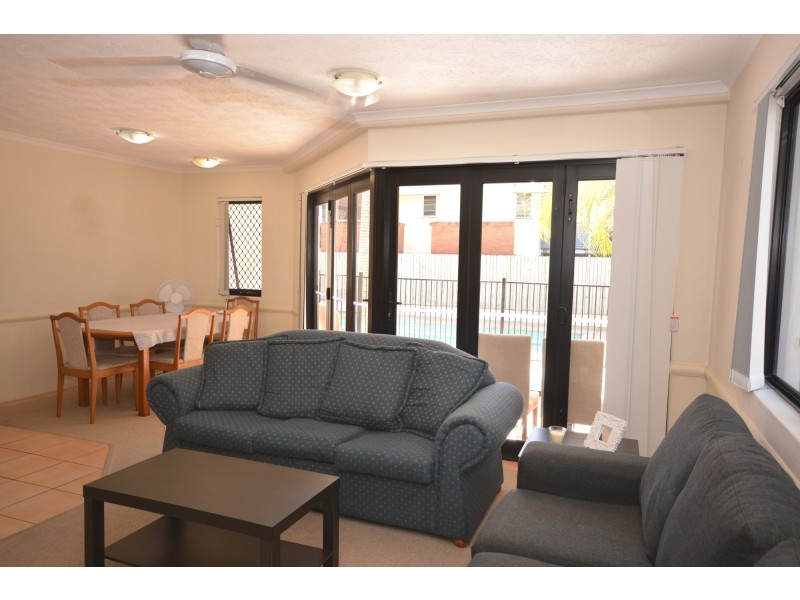 6/8-10 Lloyd Street, Southport QLD 4215