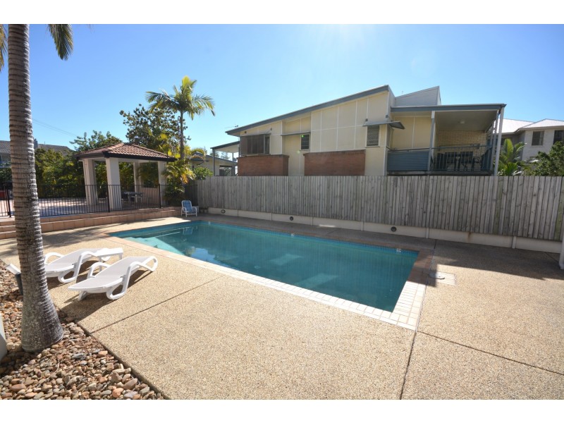 6/8-10 Lloyd Street, Southport QLD 4215