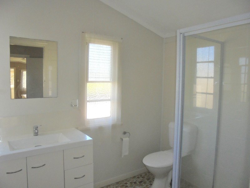 160 Turpin Road, Labrador QLD 4215