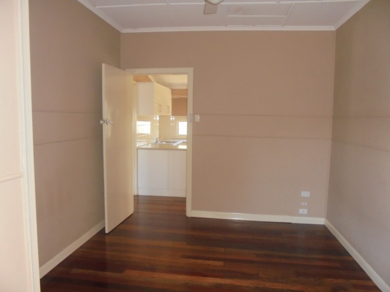 160 Turpin Road, Labrador QLD 4215