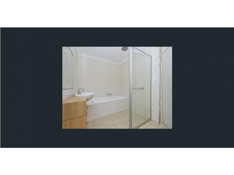 8 Wings Road, Upper Coomera QLD 4209