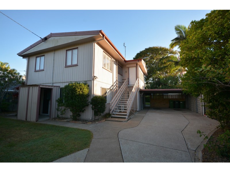 19 Broadwater Street, Runaway Bay QLD 4216