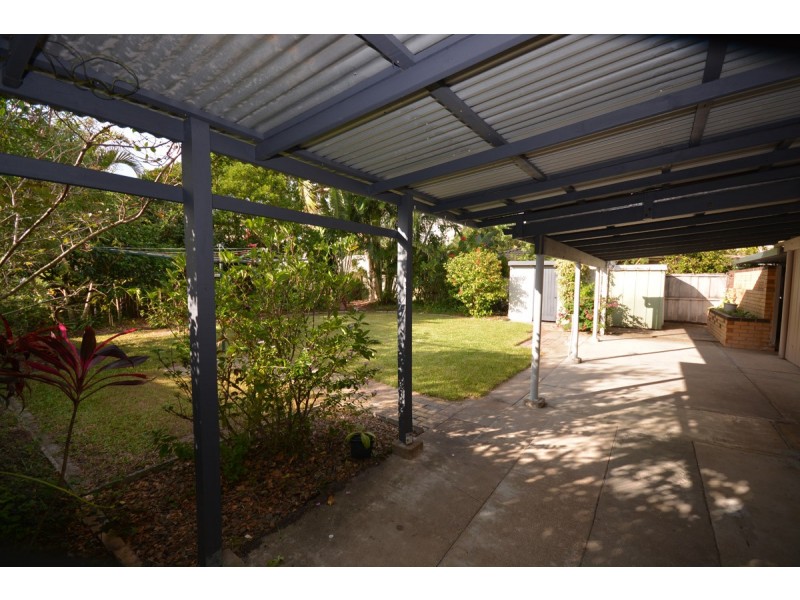 19 Broadwater Street, Runaway Bay QLD 4216