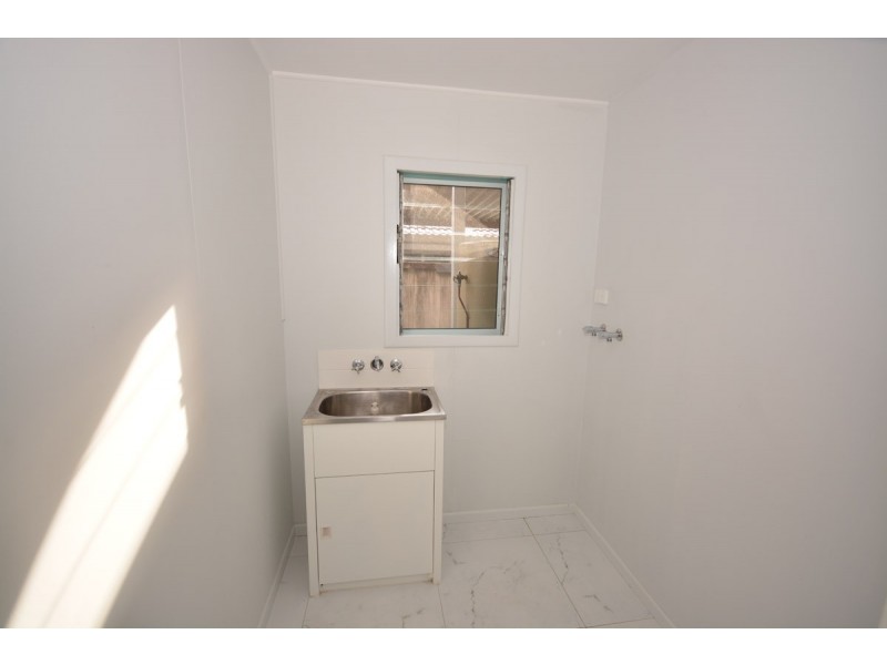 19 Broadwater Street, Runaway Bay QLD 4216