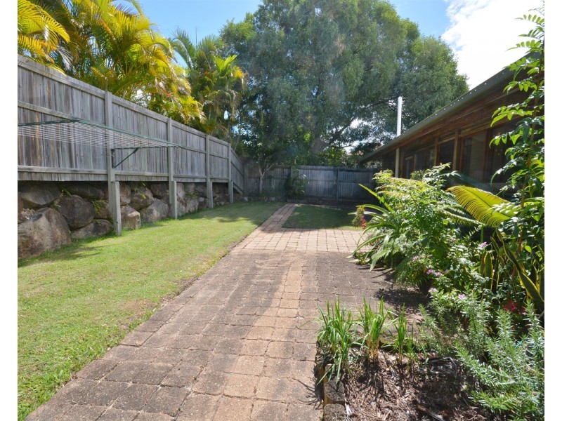 158 Bamboo Avenue, Benowa QLD 4217
