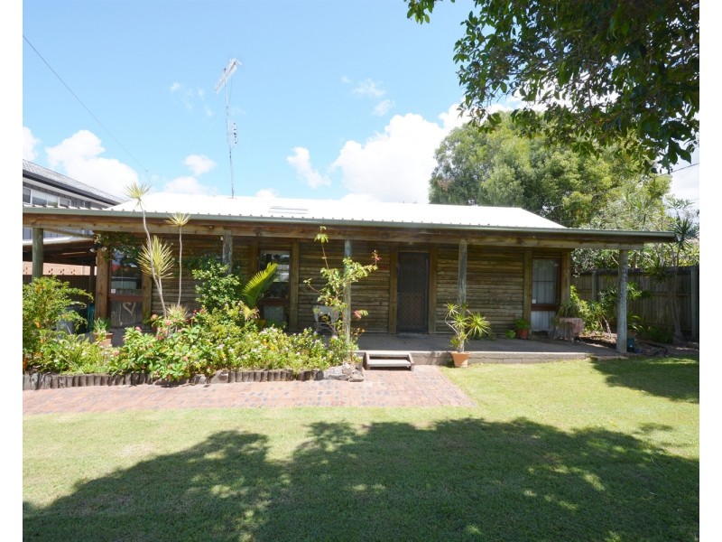 158 Bamboo Avenue, Benowa QLD 4217