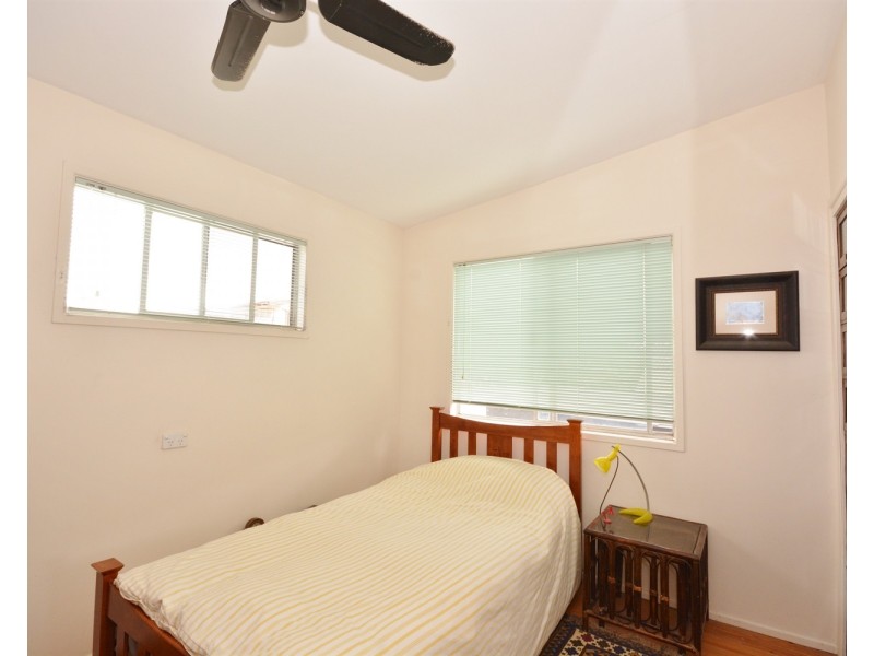 8 Sandy Court, Southport QLD 4215