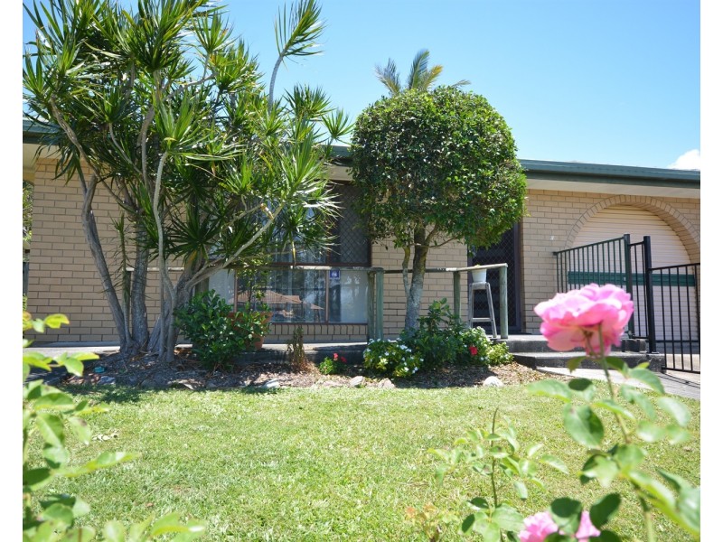 1/38 Binstead Drive, Southport QLD 4215