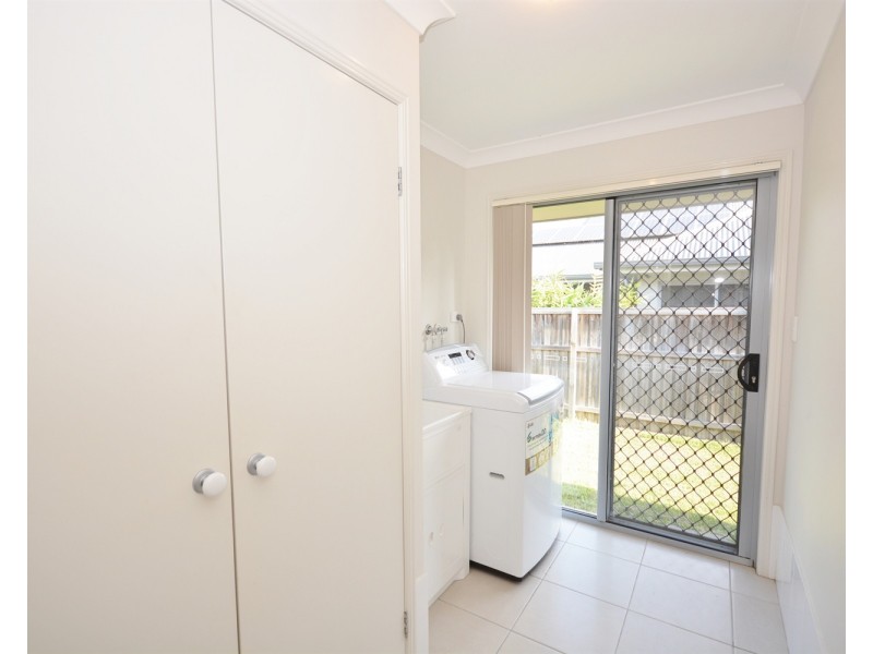 7 Rutherford Circuit, Gilston QLD 4211