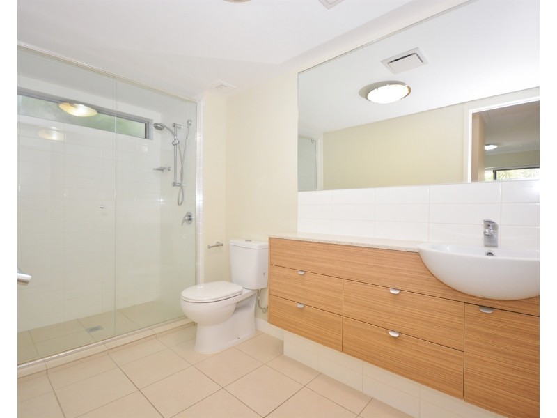 17 Olive/154  Musgrave Avenue, Southport QLD 4215