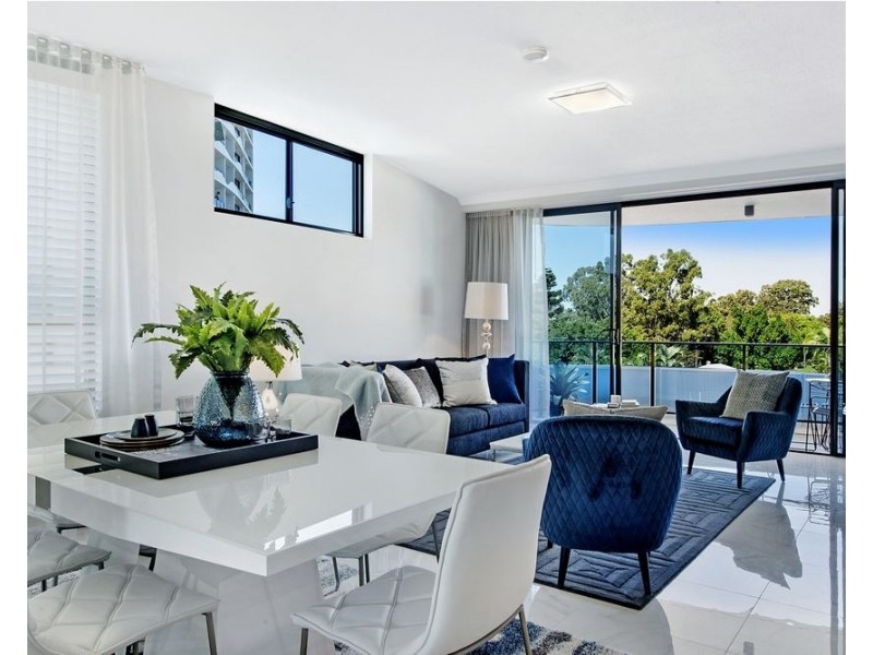 5  Harbourside Court, Biggera Waters QLD 4216