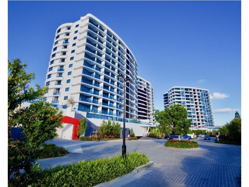 5  Harbourside Court, Biggera Waters QLD 4216