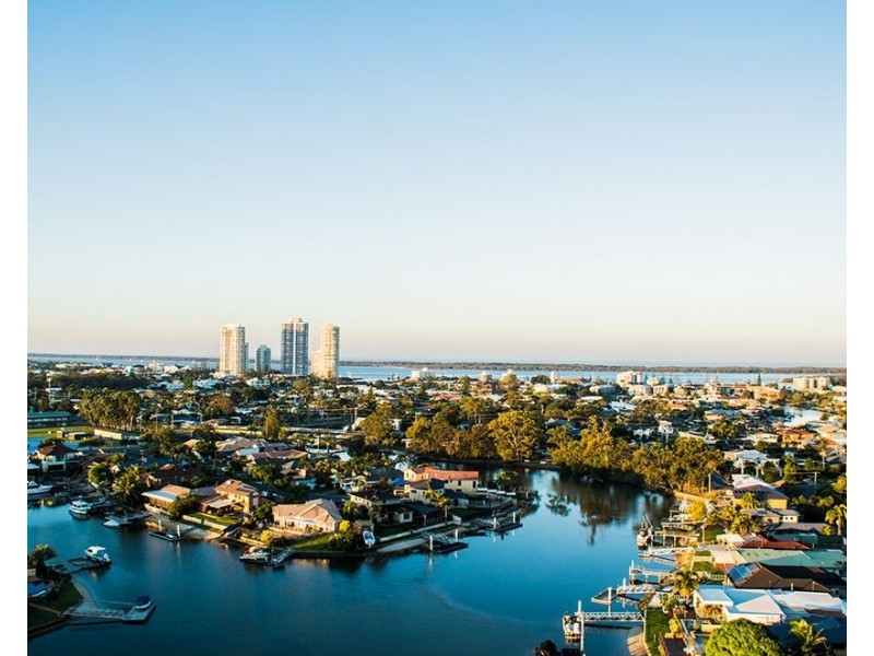 5  Harbourside Court, Biggera Waters QLD 4216