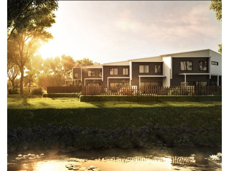 8/88  Glades Drive, Robina QLD 4226