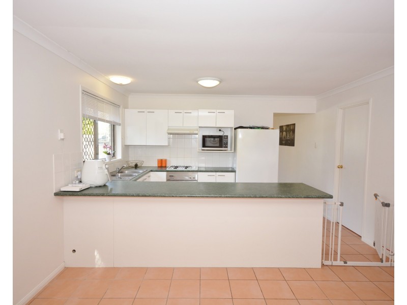 8 Bernini Drive, Coombabah QLD 4216