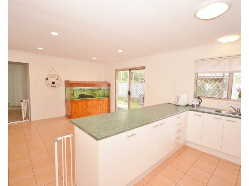 8 Bernini Drive, Coombabah QLD 4216