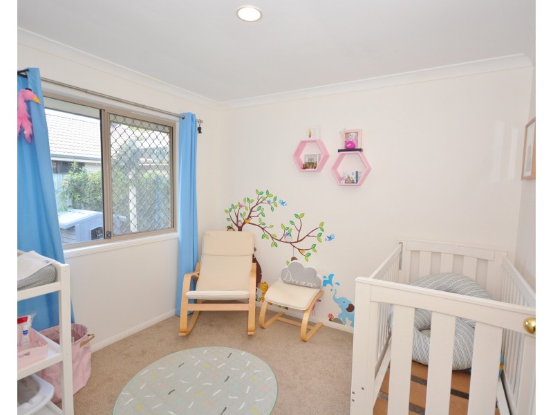 8 Bernini Drive, Coombabah QLD 4216