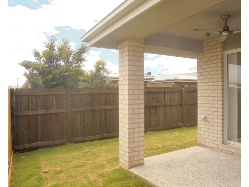 6B Freedman Drive, Willow Vale QLD 4209