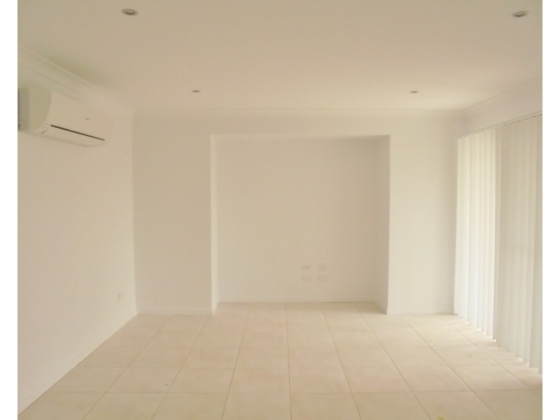 6B Freedman Drive, Willow Vale QLD 4209