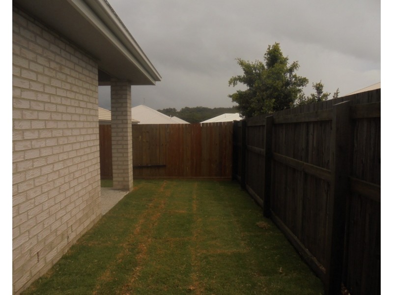 6B Freedman Drive, Willow Vale QLD 4209