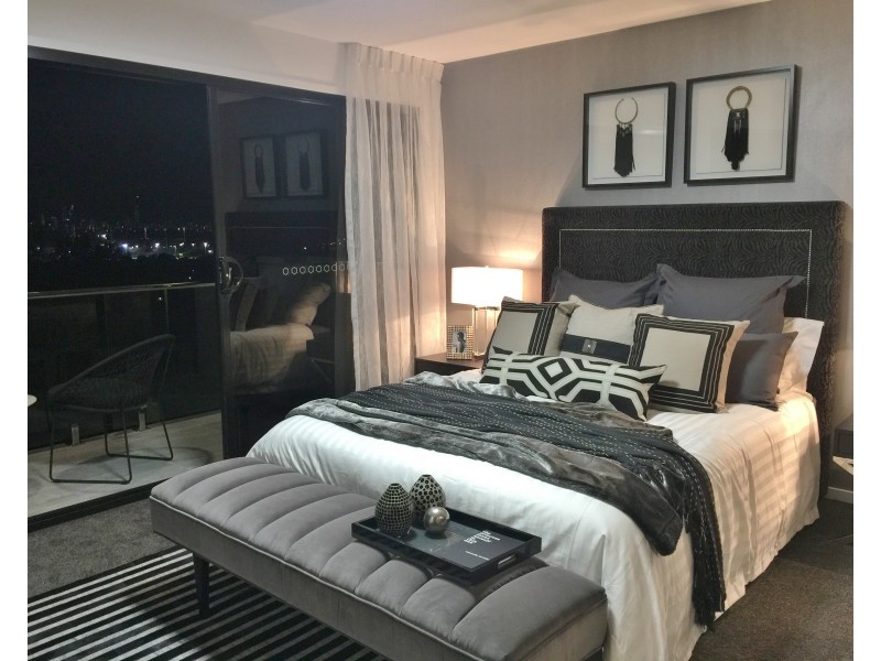 34 John Francis Drive, Carrara QLD 4211