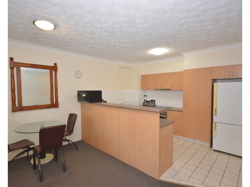 13/52-58  Queen Street, Southport QLD 4215