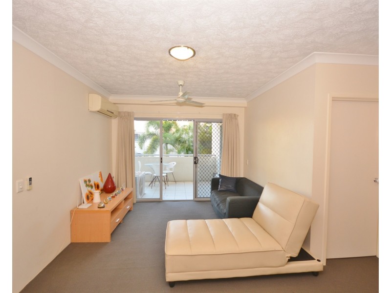 13/52-58  Queen Street, Southport QLD 4215