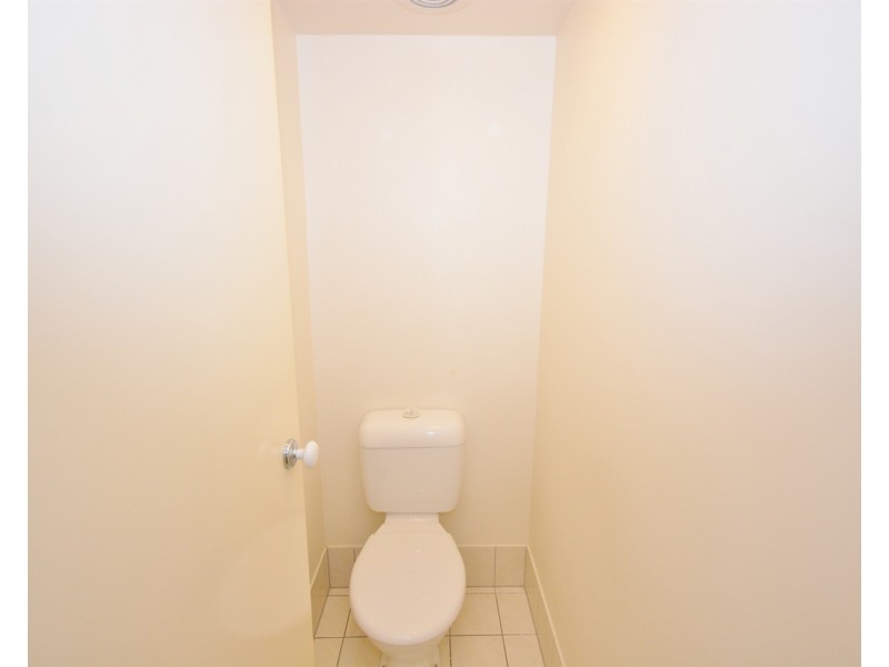 13/52-58  Queen Street, Southport QLD 4215