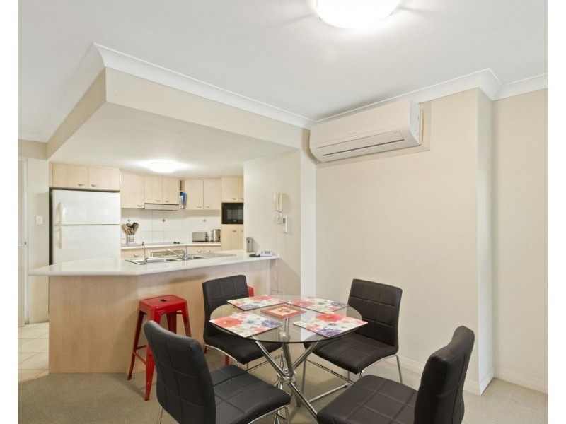 392-398 Marine Parade, Labrador QLD 4215