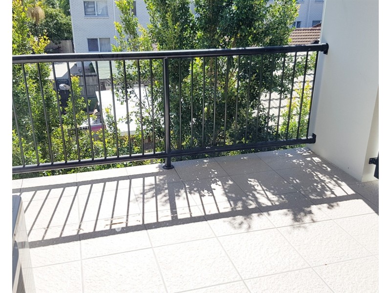 25/15-17 Lloyd Street, Southport QLD 4215