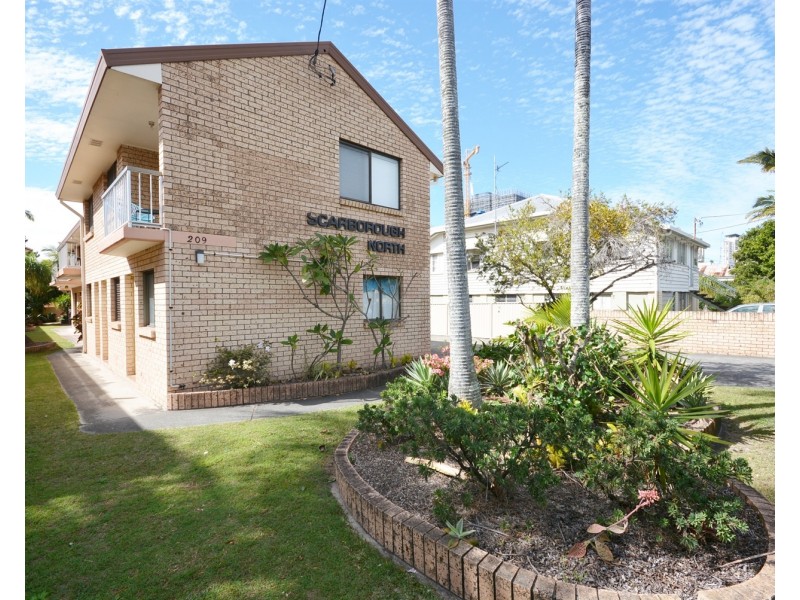 1/209 Scarborough Street, Southport QLD 4215