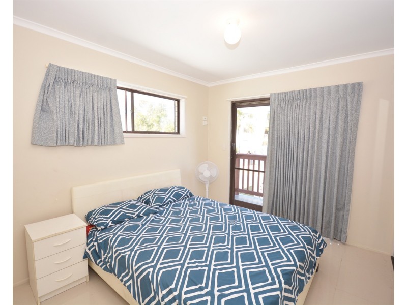1-4/5 Adori Street, Surfers Paradise QLD 4217