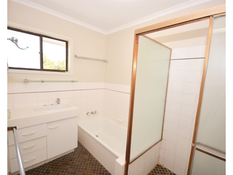 1-4/5 Adori Street, Surfers Paradise QLD 4217