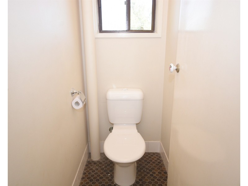 1-4/5 Adori Street, Surfers Paradise QLD 4217