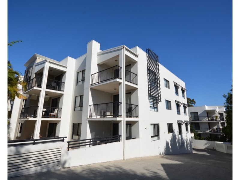 12/15-17 Lloyd Street, Southport QLD 4215