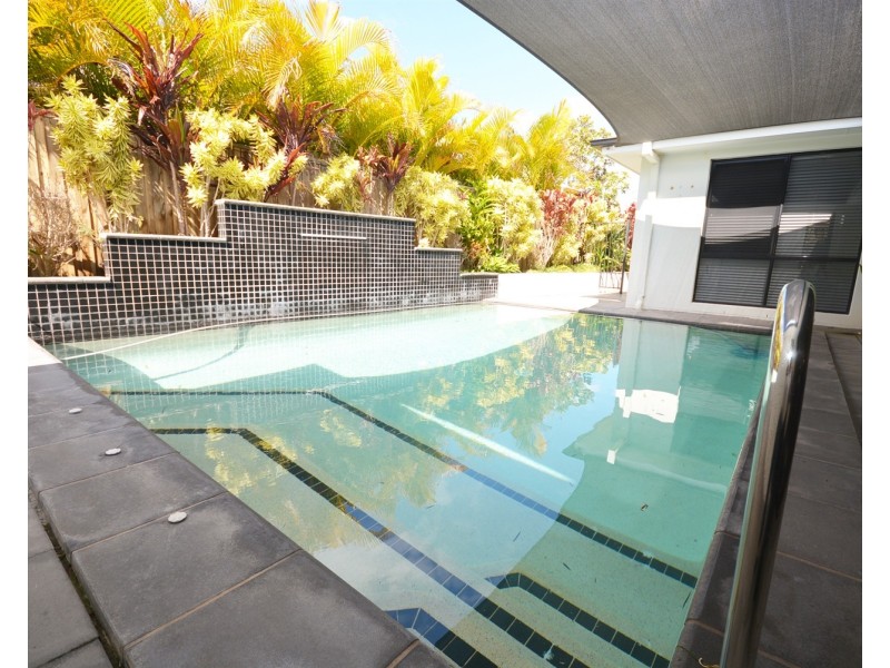 8 Pacha Close, Coomera QLD 4209