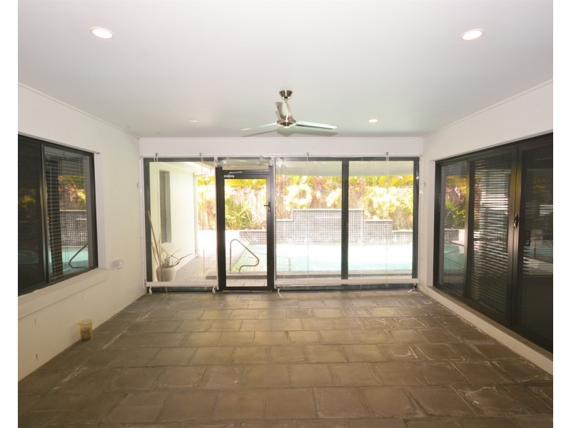 8 Pacha Close, Coomera QLD 4209