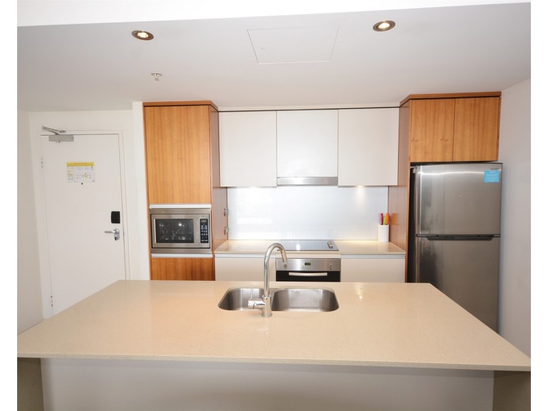 1401/3018 Surfers Paradise Boulevard, Surfers Paradise QLD 4217