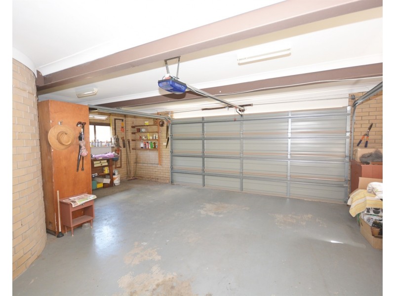 9 Jarmo Crescent, Southport QLD 4215