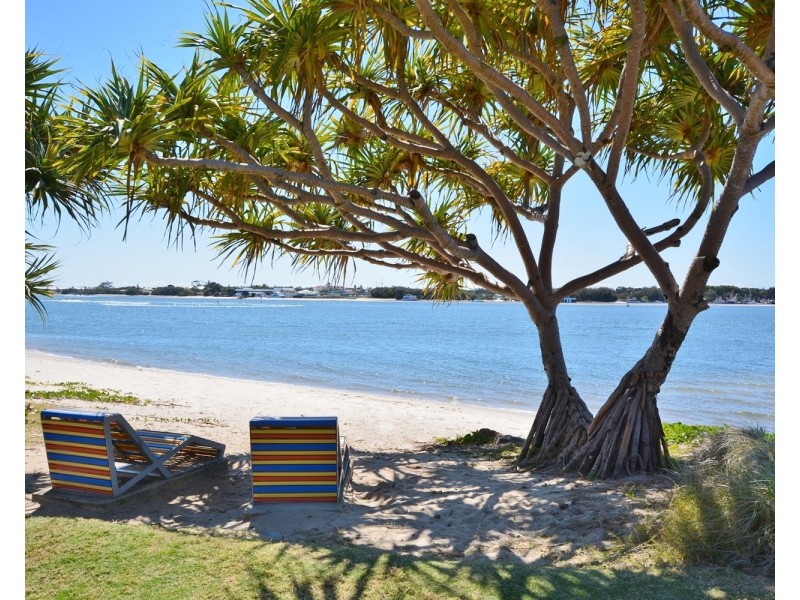 24/15-17 Lloyd Street, Southport QLD 4215