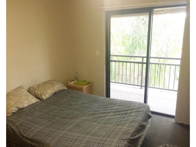 13/46 Lenneberg Street, Southport QLD 4215