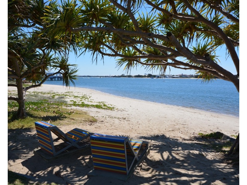 13/46 Lenneberg Street, Southport QLD 4215