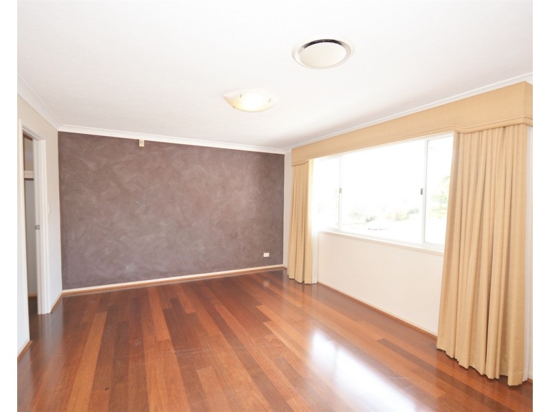 30 Sundance Way, Runaway Bay QLD 4216