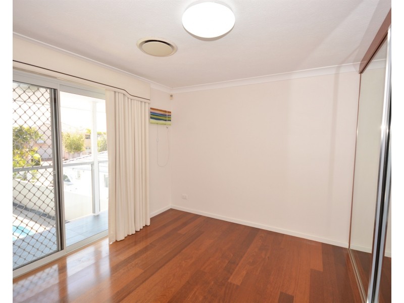 30 Sundance Way, Runaway Bay QLD 4216