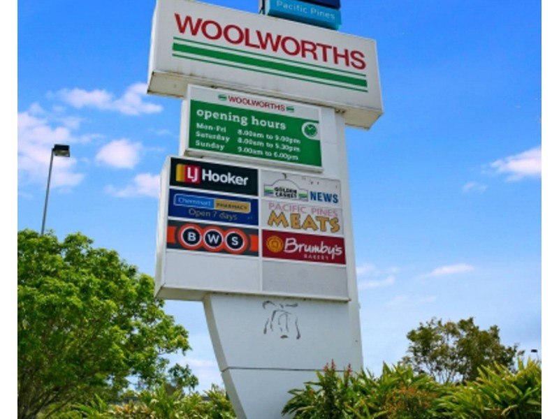 4 Fairweather Drive, Parkwood QLD 4214