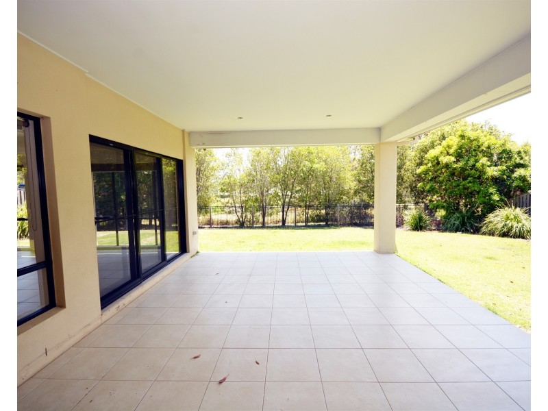 5 Picnic Creek Drive, Coomera QLD 4209