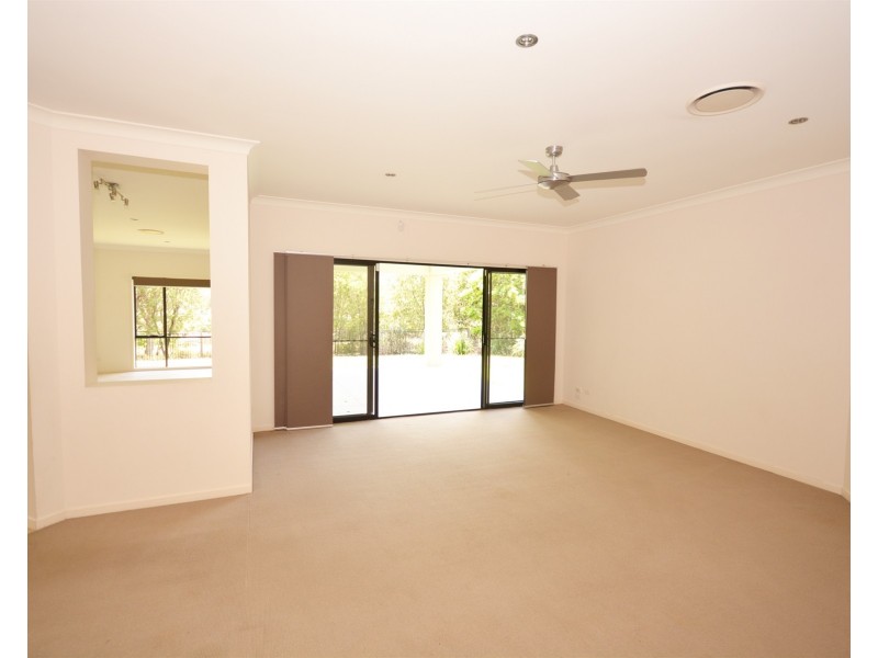 5 Picnic Creek Drive, Coomera QLD 4209