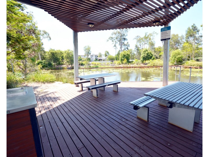 5 Picnic Creek Drive, Coomera QLD 4209