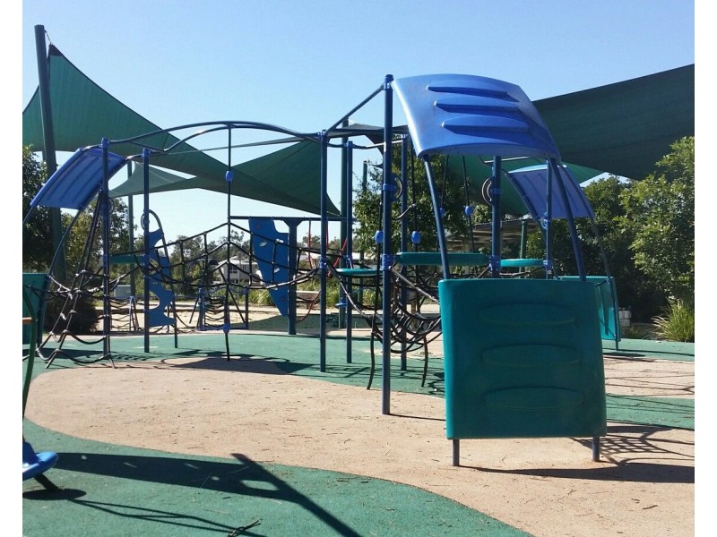 5 Picnic Creek Drive, Coomera QLD 4209