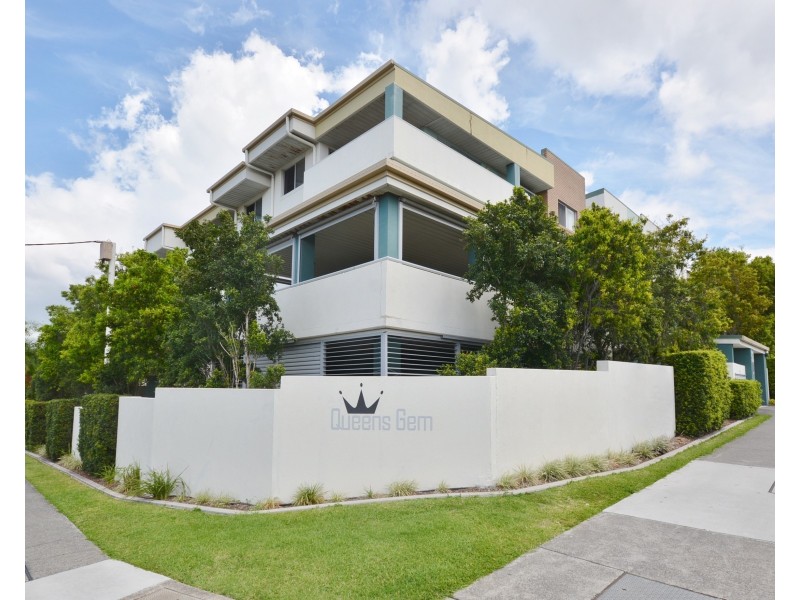 4/52 Queen Street, Southport QLD 4215